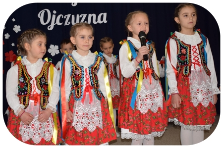 Polska moja Ojczyzna - program artystyczny Sówek