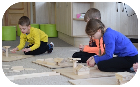 KREATKI - warsztaty małego architekta